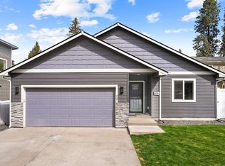 507 E B St, Deer Park, WA 99006