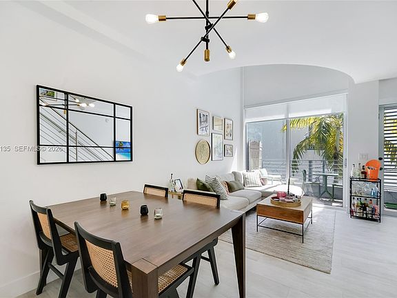 2nd image of 3339 Virginia St APT 329