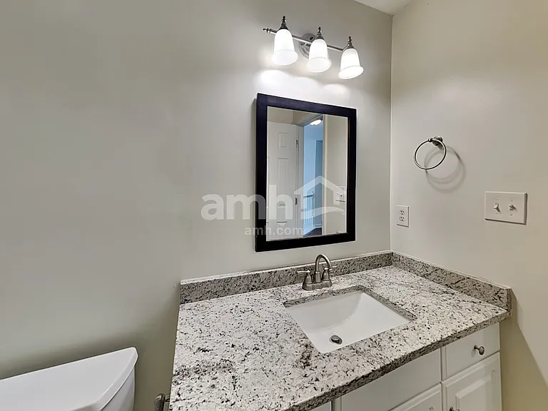 555 Fosters Mill Ln — Photo 17