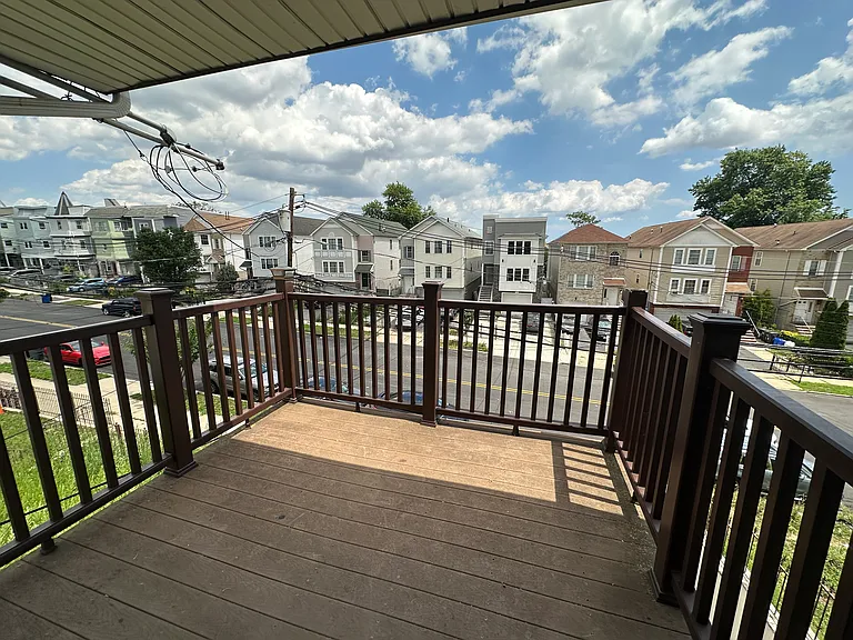169 Johnson Ave #2R — Photo 14