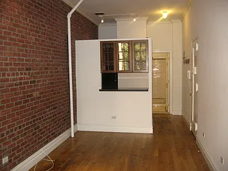 Rented by Urban Real Estate Property Group Inc