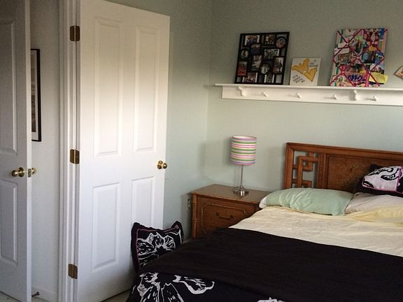 5th image of 710 Oyster Cove Dr
