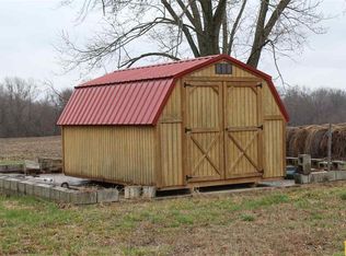 820 SW 350th Rd, Clinton, MO 64735