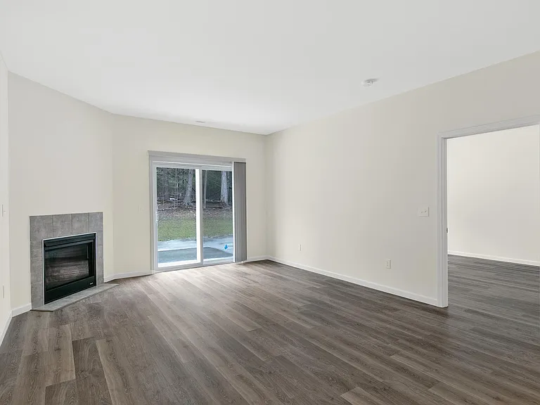 Townhomes at Woodland's Edge — Photo 24
