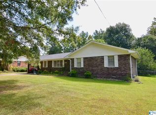 2317 Fairview Rd, Gadsden, AL 35904