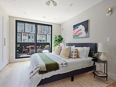 576 Carroll St, Brooklyn, NY 11215 | Zillow