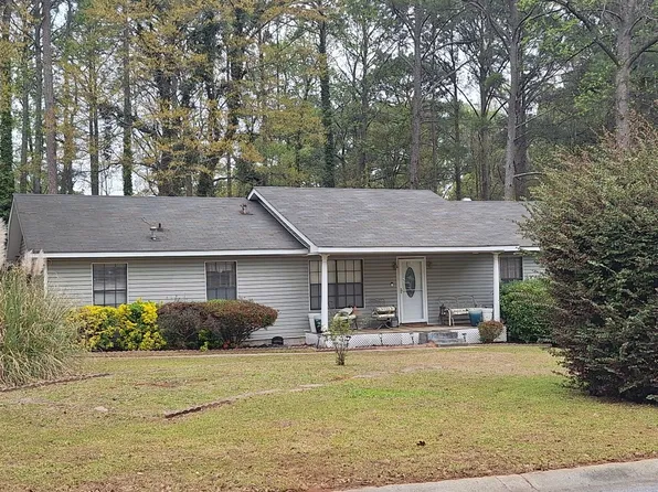 6941 Cedar Dr, Riverdale, GA 30296