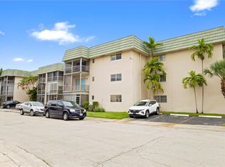5790 Stirling Rd APT 212, Hollywood, FL 33021
