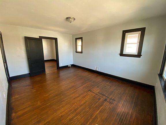 2nd image of 1535 Blair Ave #3
