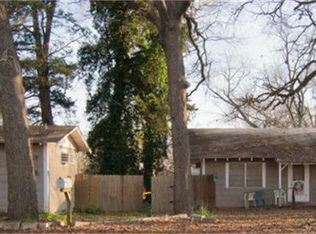 104 N College St, Grapeland, TX 75844