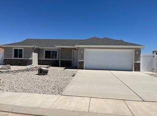 839 E Winchester Dr, Enoch, UT 84721