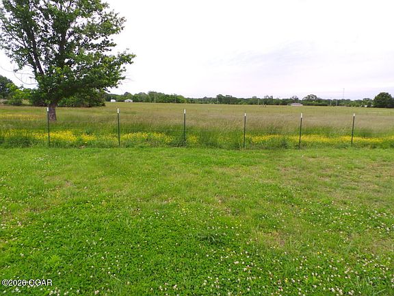 4th image of 4295 State Line Rd