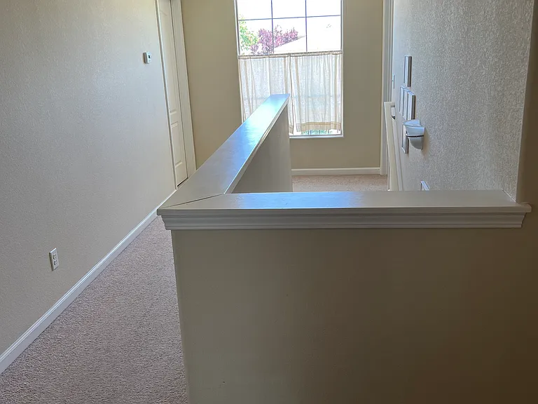 576 River Oaks Dr — Photo 24