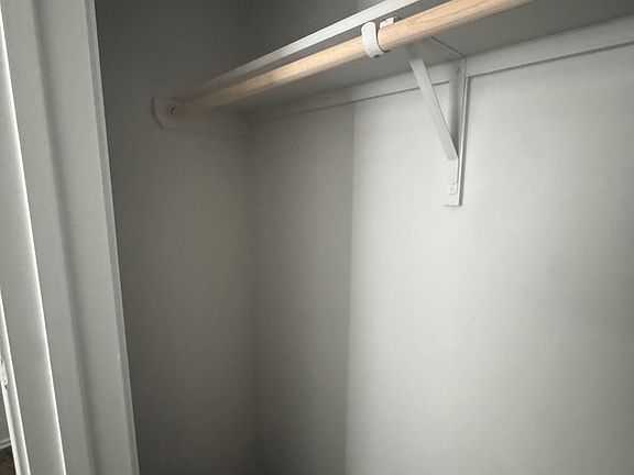 2nd image of 10003 Avendesora Rd