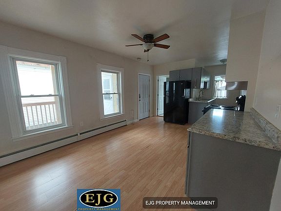 5th image of 66 Boutwell St #1