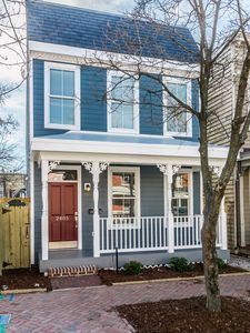 2405 E Clay St, Richmond, VA, 23223