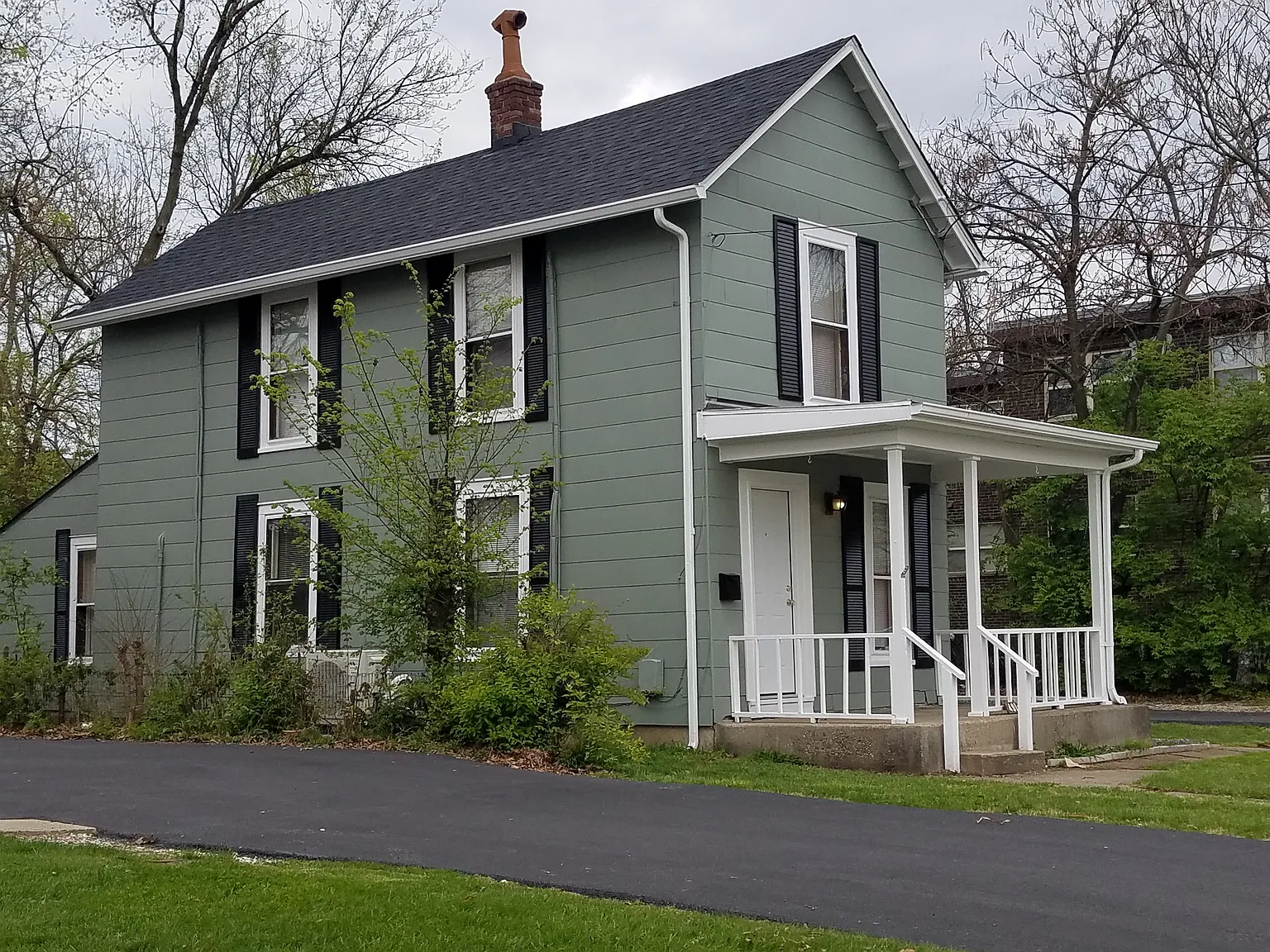 2 bed, 1000 sqft, $1,495 — Photo 2