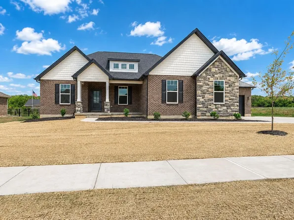 3664 Silax Dr, Hamilton, OH 45013