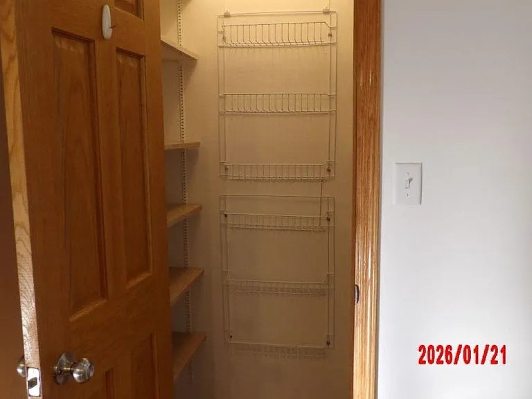 914 Cedarberry Rd — Photo 6