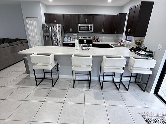 4th image of 25073 SW 108th Ave