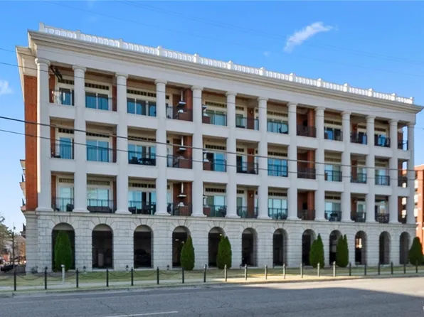 511 11th St APT 200, Tuscaloosa, AL 35401