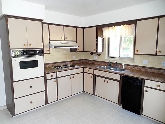 Open Kitchen With Appliances