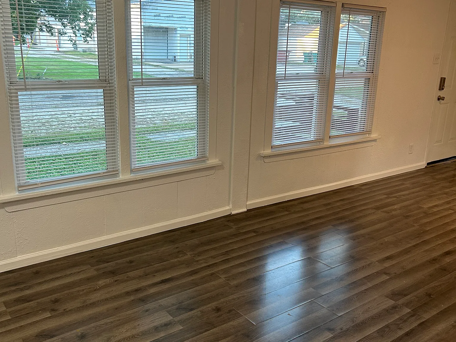 4 bed, 750 sqft, $1,350 — Photo 4
