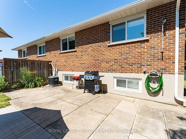 540 Cavell Dr — Photo 28