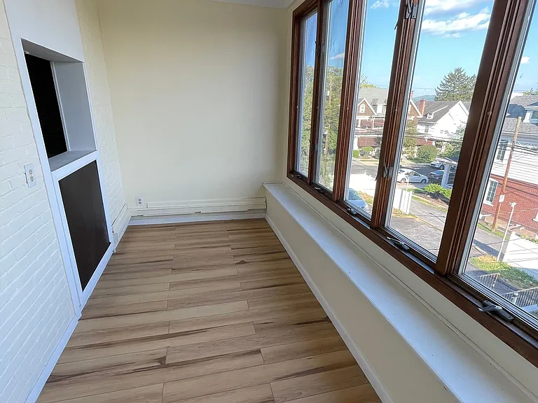 1610 W Walnut St #2 — Photo 19