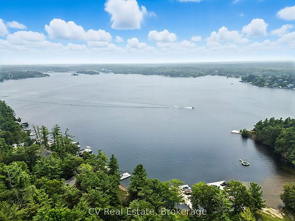 3rd image of 1166 Parkers Point Rd
