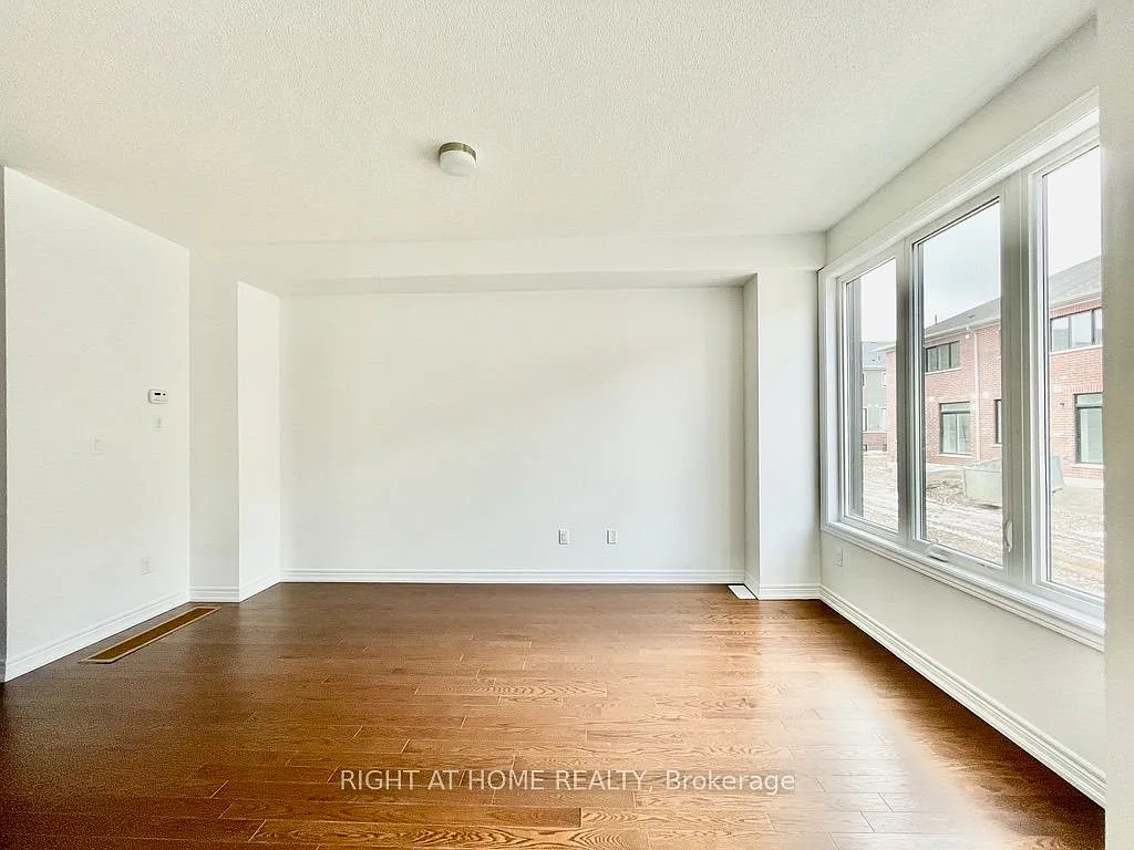 3 bed, $2,750 — Photo 4