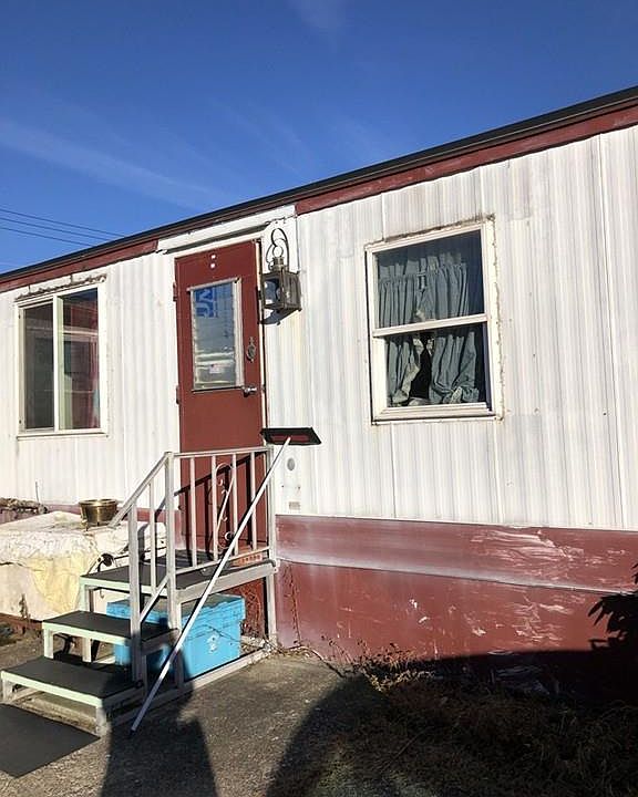 1st image of 131 Washington St Trailer 30