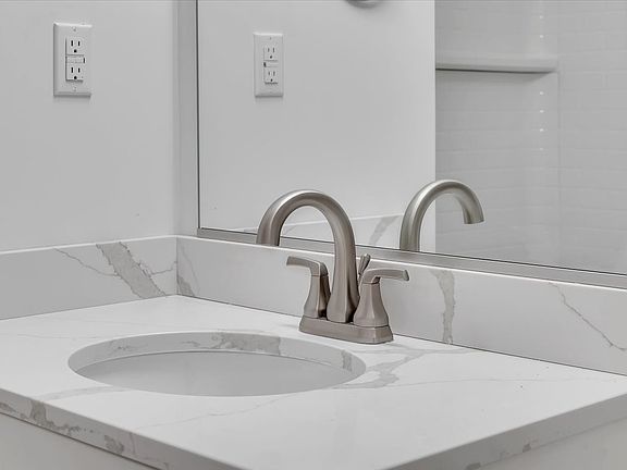 3rd image of 102 Hackett Blvd #307