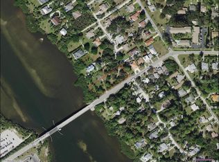 2050 Manasota Beach Rd, Englewood, FL 34223