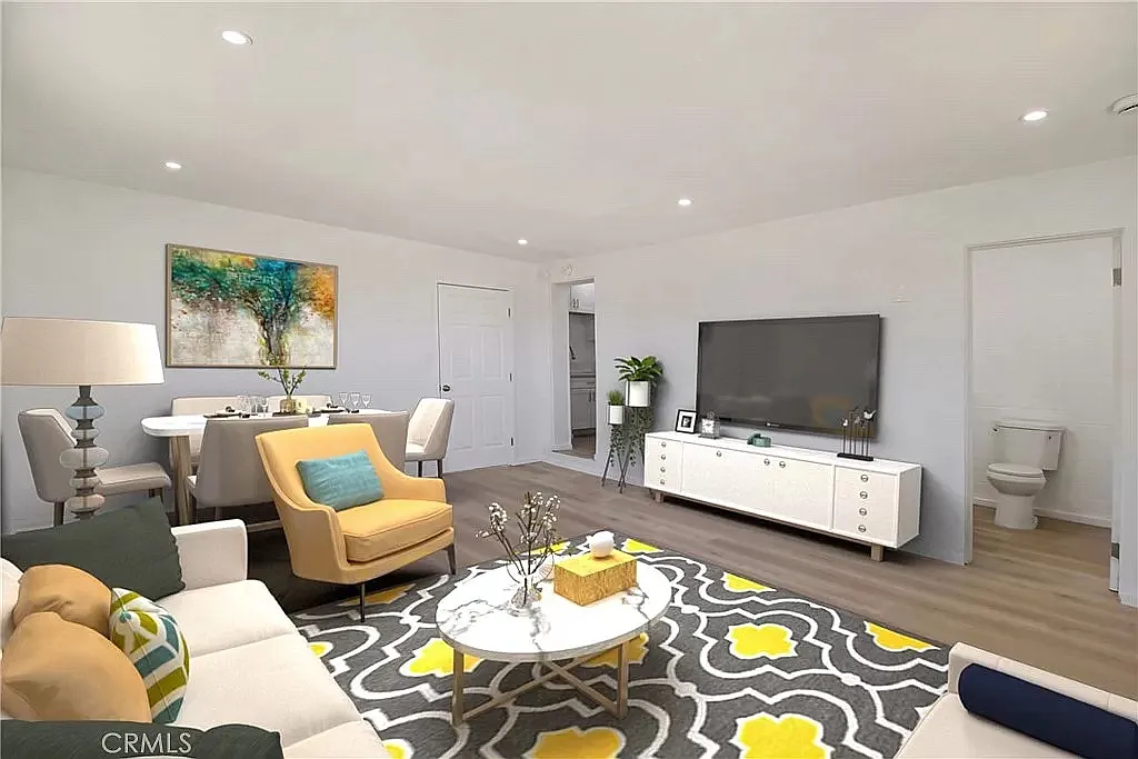 73757 Sunnyslope Dr — Photo 3