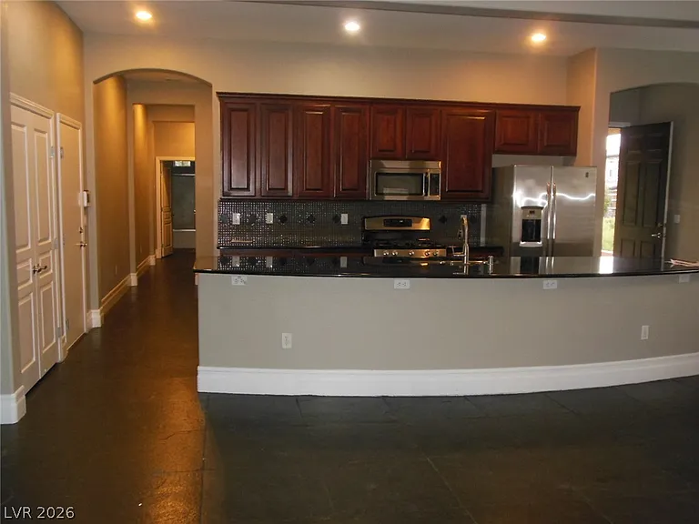 10390 Blue Ginger Dr — Photo 7