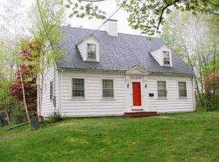 12 Woodman Rd, Durham, NH 03824