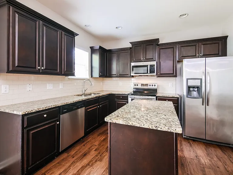 117 Preakness Farm Dr — Photo 7