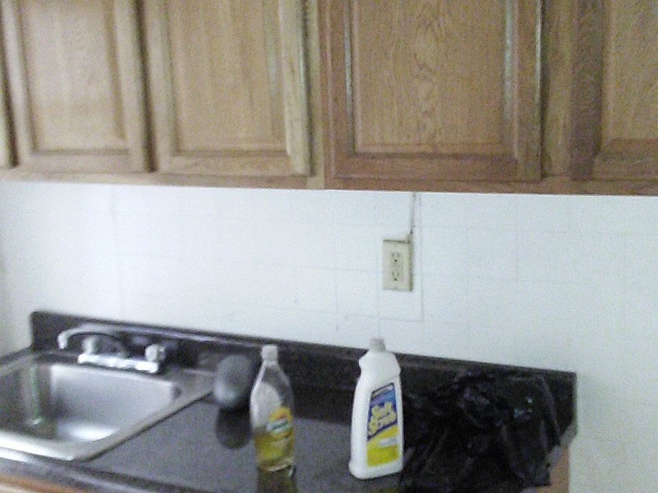 2nd image of 2681 Marion Ave #2