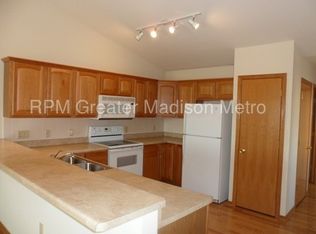 473 Lucerne Dr, Verona, WI 53593