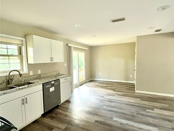 5th image of 655 Wilshire Rd