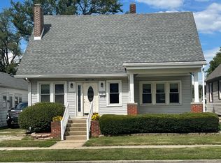 806 E 31st St, Anderson, IN 46016