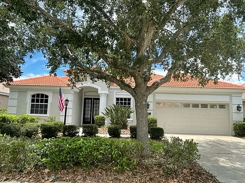 605 Crane Prairie Way Photo 1