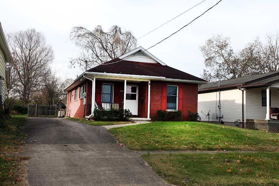 1st image of 107 Pine St