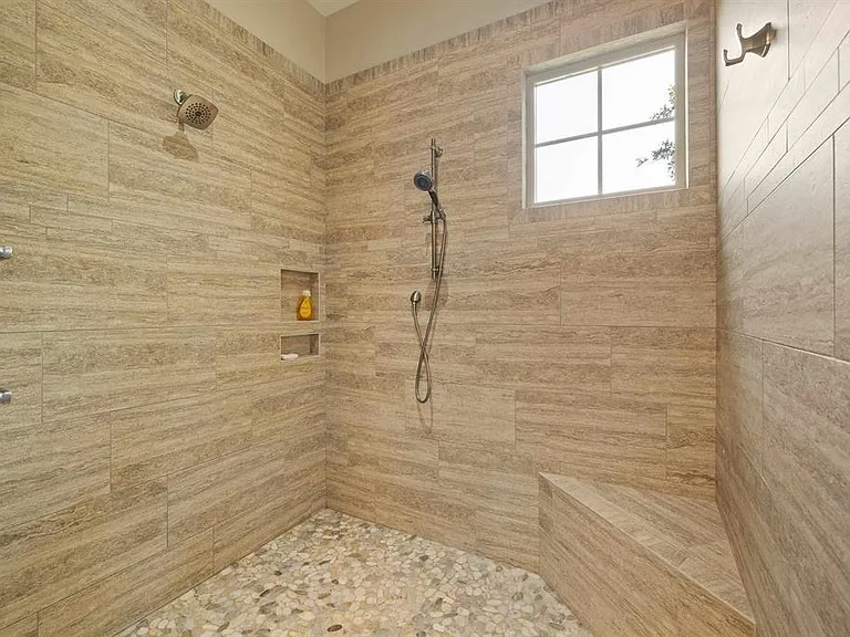 1020 Bridle Bit Ln — Photo 31