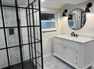 815 North Rd #1, Belmont, CA 94002