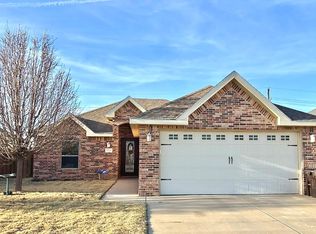 1211 Overshine Ln, Midland, TX 79705