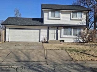 2702 W Hadden Ave, Wichita, KS 67217