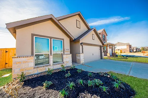 30327 Centipede Grove Ln Photo 1