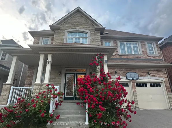 90 Gable Ave N, Markham, ON L6C 2W6